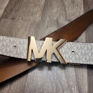 KORS Michael Kors Reversible MK Logo Belt in White and Brown with Gold Buckle